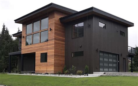 How To Decorate Your Home With Wood Siding Accents